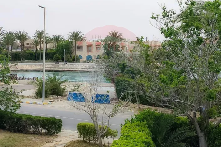 فيلا للبيع الساحل (مارينا 5)