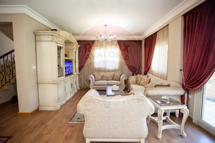 Villa for sale 530 m King mariout (Lakeside Paradise compound)