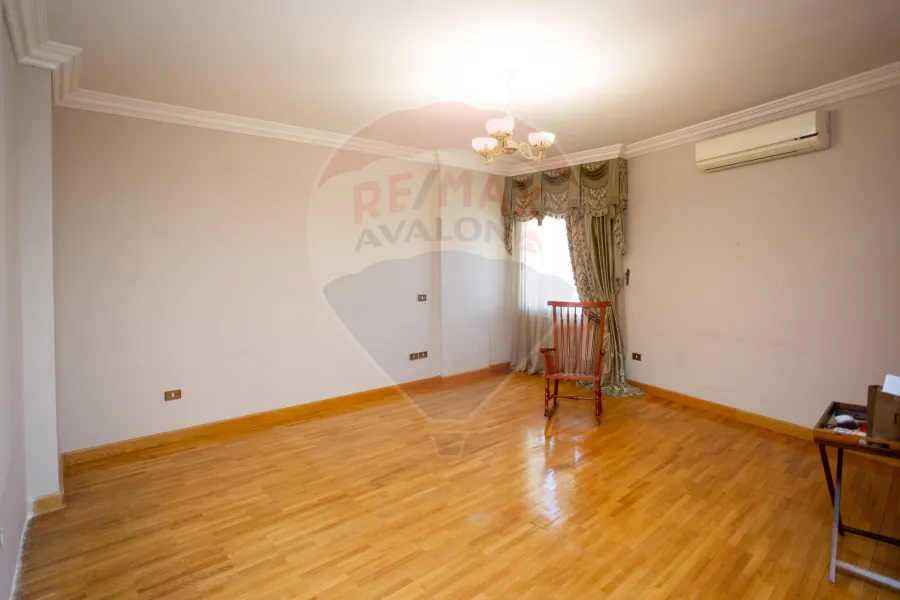 Apartment for sale 305 m Kafr Abdo (Next To British Council)