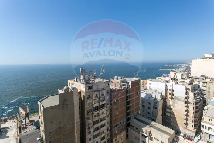 Apartment for sale 500 m Sporting (El Likhmy)