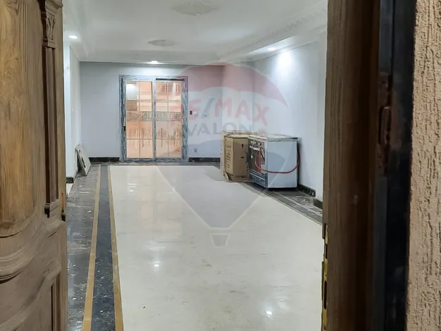 Apartment for sale 202 m Kafr Abdo (behind Al-Quodah club)