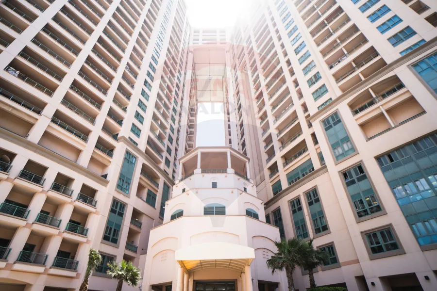 Apartment for rent 298 m in San Stefano (Four Seasons Towers)
