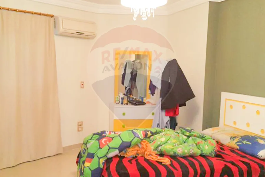Apartment for sale 180 m Kafr Abdo (Sadeq El-Derini St.)