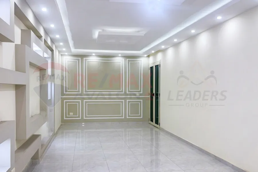 Apartment for rent 140 m Smouha (El-Rayada St.)