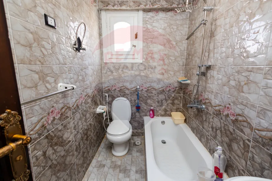 Twin house villa for sale (Horus and Golden Sands) 190m