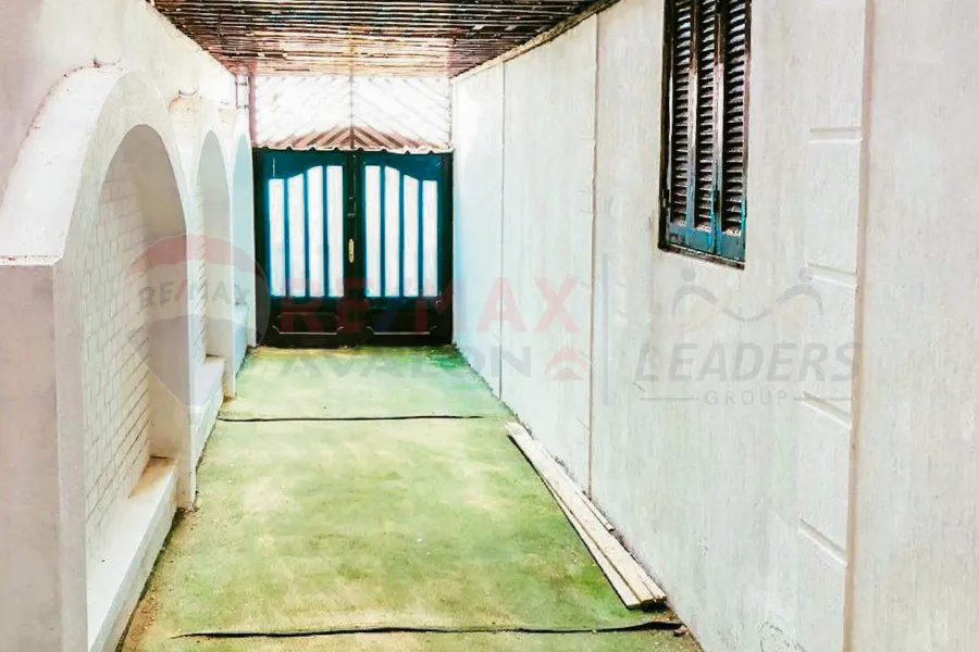 Commercial headquarters for rent 200 m Mohamed Naguib (directly on the sea)