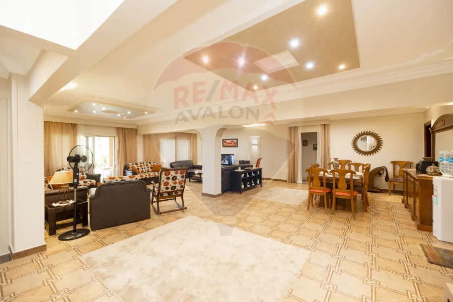 Ground chalet + Garden for Sale north coast (Granada village)