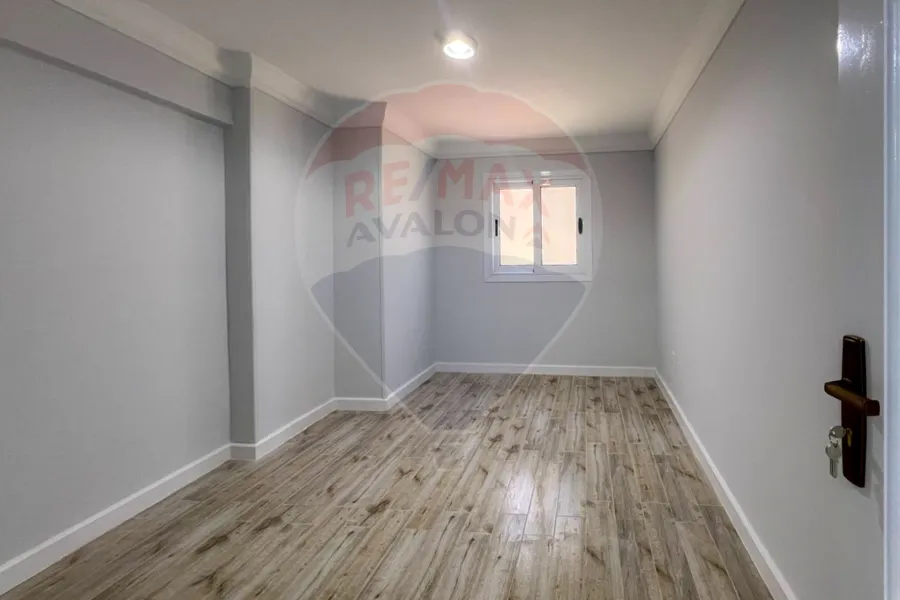 Apartment for sale 135 m Wabour Al Mayah (Behind Fathallah)