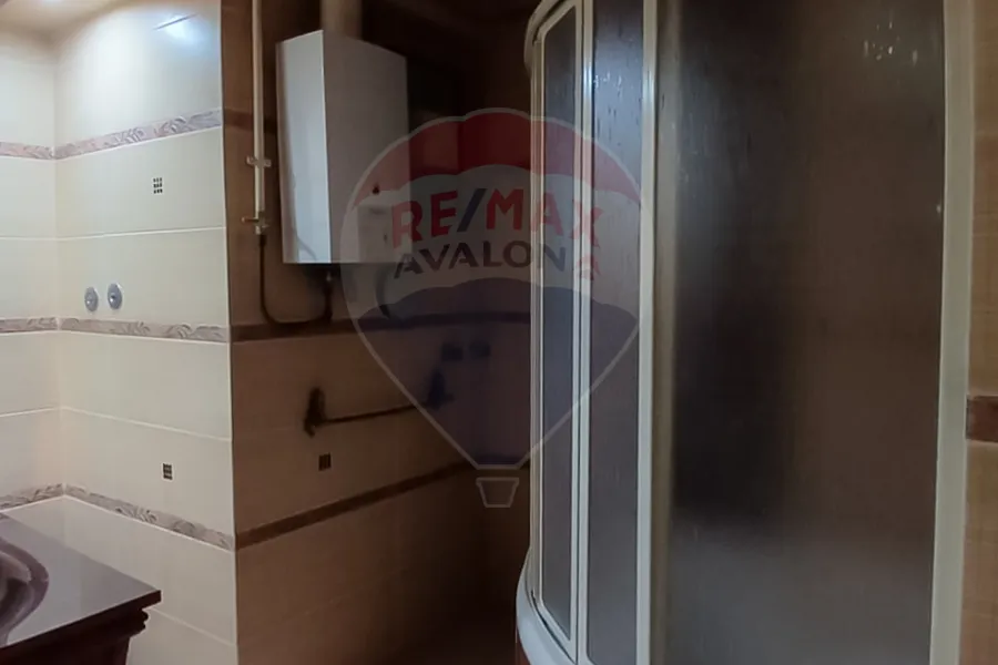 Apartment for sale 135 m Kafr Abdo (Near Kordahi Palace)