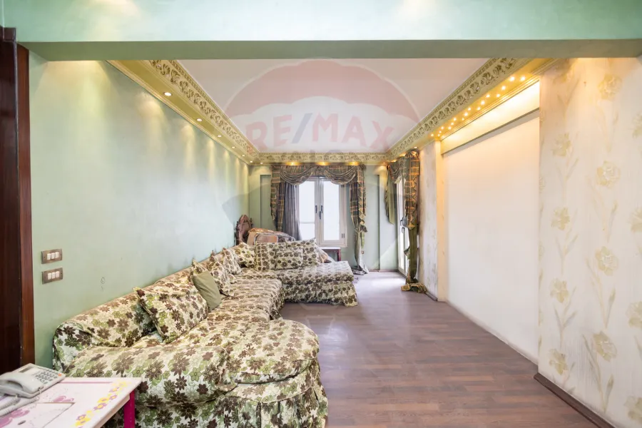 Apartment for sale 240 m Moharam Bek (Moharam Basha district)
