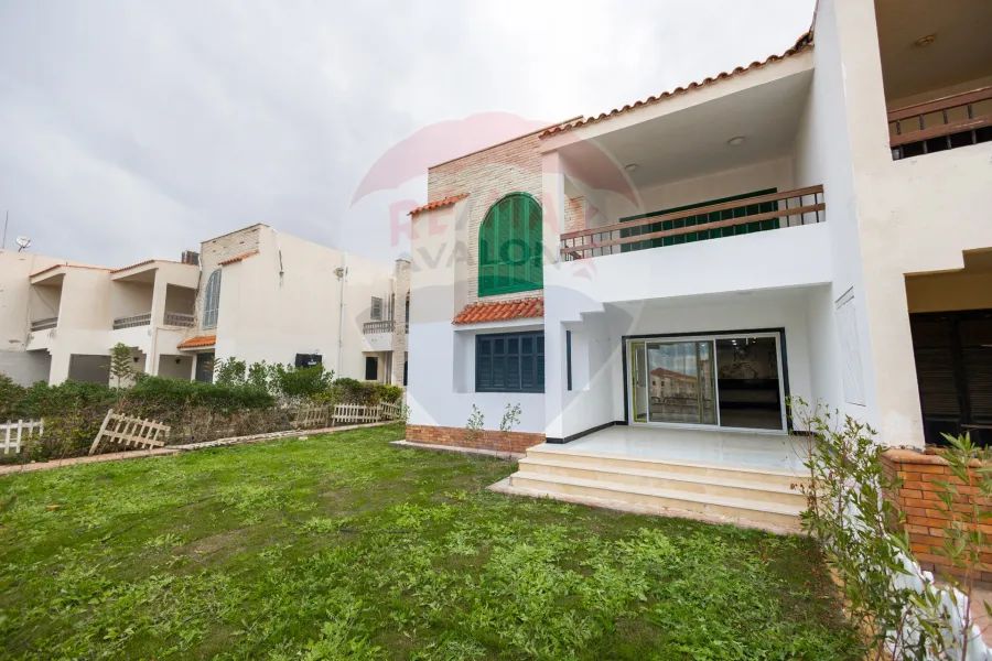Ground chalet + Garden for sale North Coast (Palm Beach)