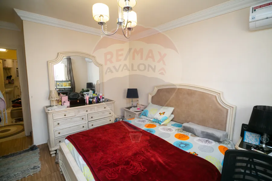 Apartment for sale 100 m Camp Caesar (second number from the sea)