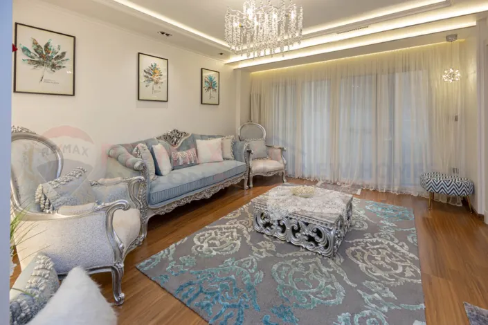 Apartment for sale 220 m Rushdi (near Syria St.)