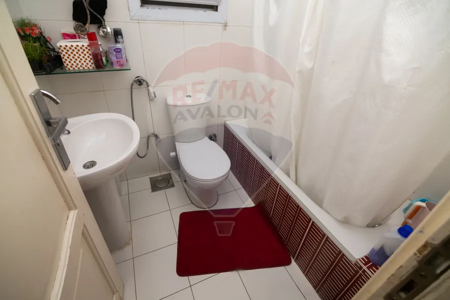 Apartment for sale 100 m Camp Caesar (second number from the sea)