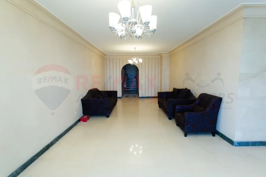 Apartment for sale 175 m Louran (Army Road - Direct Sea)