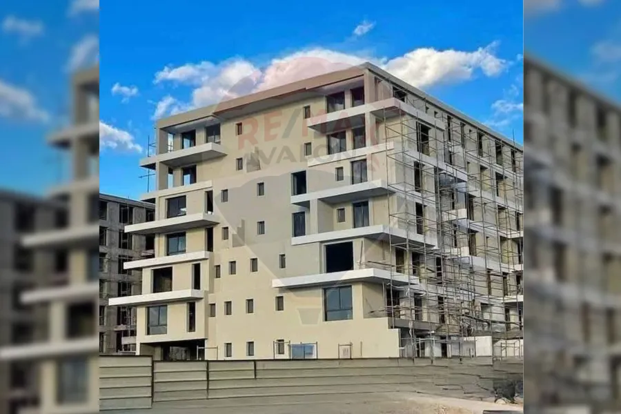 Studio for sale 70 m (Palm Hills)