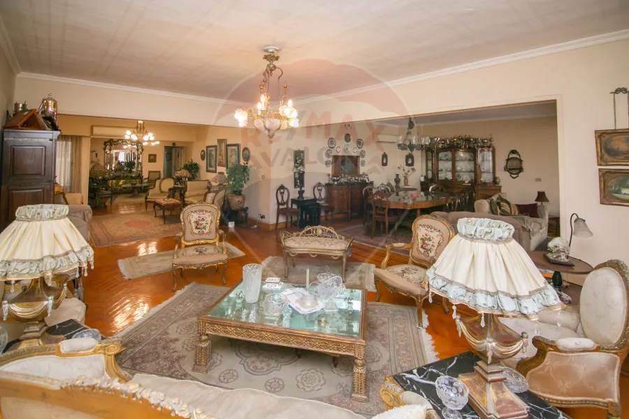 Apartment for sale, 283 m Latin District (El-faraana St.) - 12,000,000 EGP