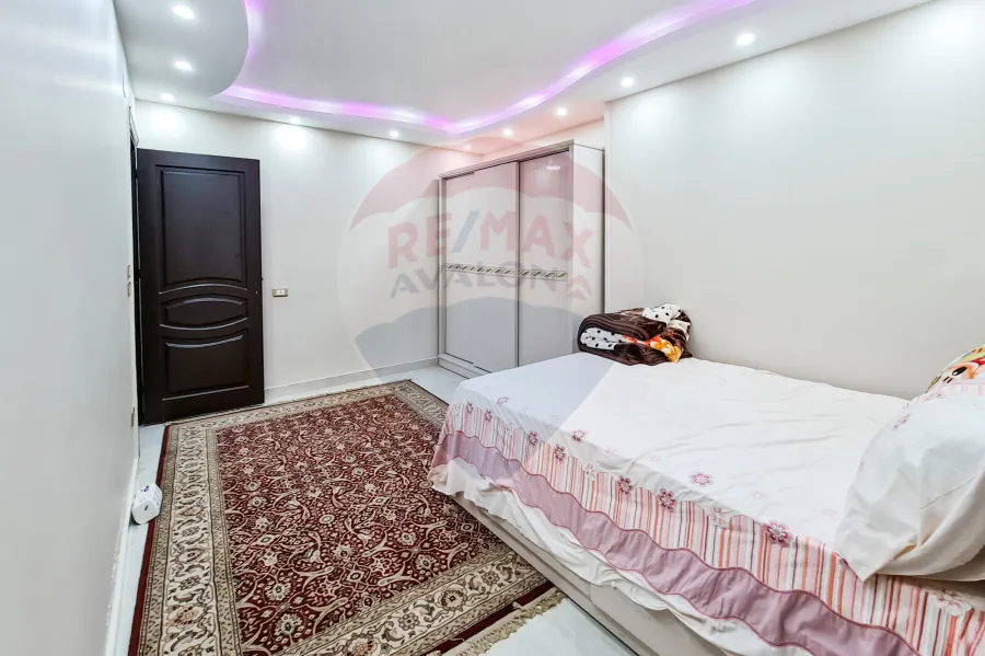 Furnished apartment for rent 147 m Camp Shezar (directly on the sea)
