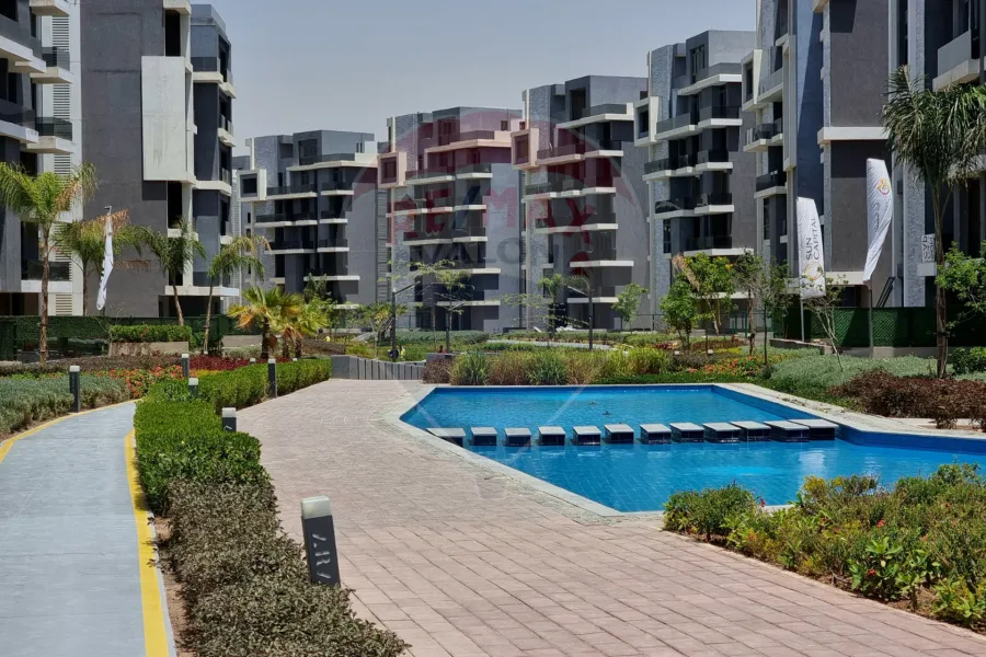 Apartment for sale 111 m  6 October (Sun Capital Compound)