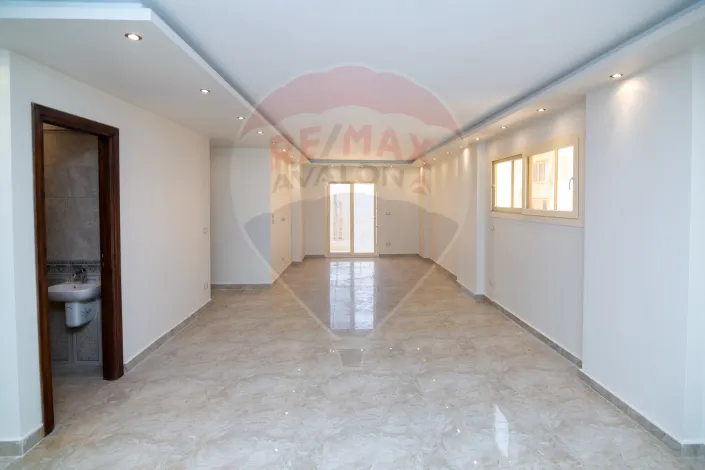Apartment for sale 135 m Gleem (Mohamed Moqbel St.- branching from the sea)