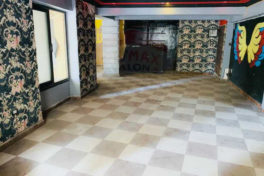 Shop for sale 90 m Al-Saraya ( steps from the sea )