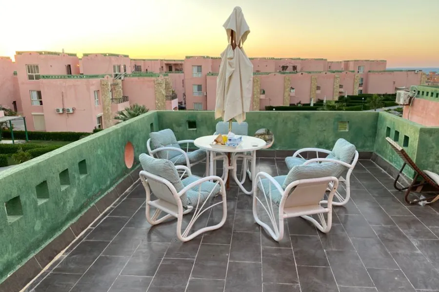 بنتهاوس للبيع (بلومار - سيدي عبد الرحمن) 270 م
