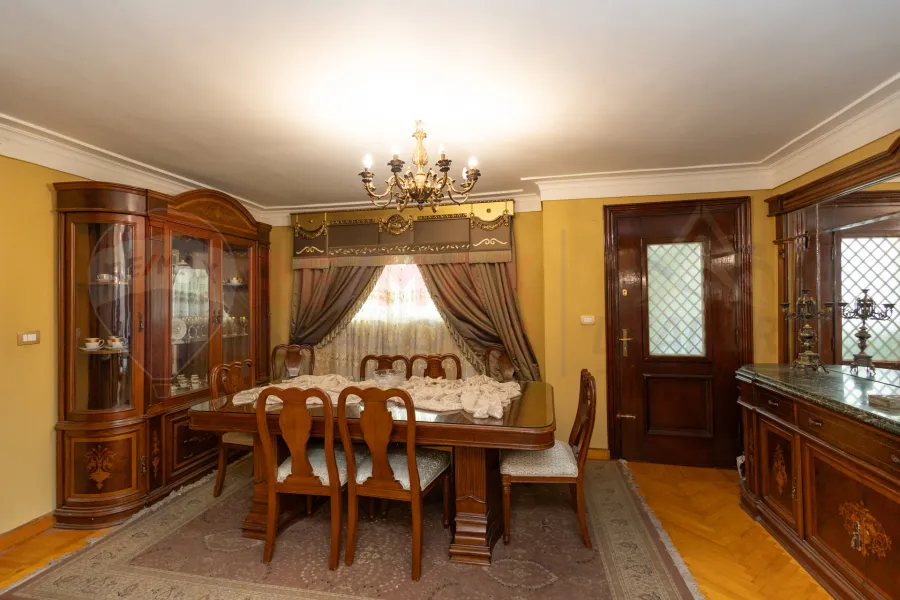Apartment for sale 195 m Roushdy (Steps from Syria st)
