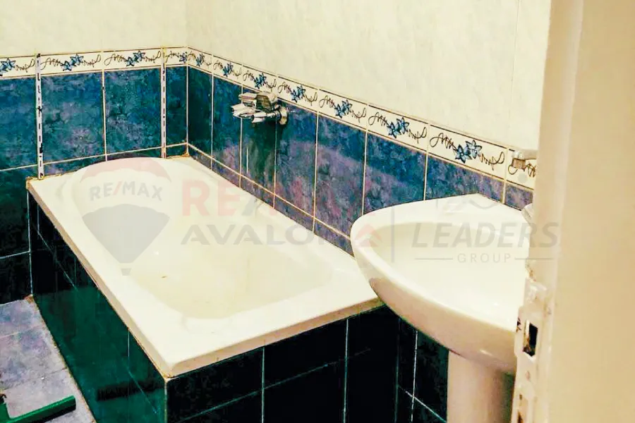 Commercial headquarters for rent 200 m Mohamed Naguib (directly on the sea)