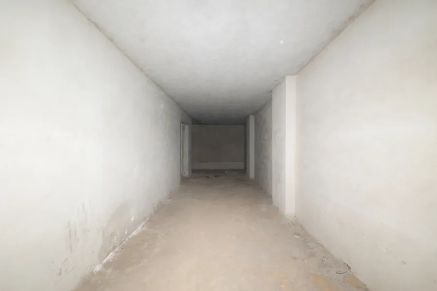 Commercial shop for sale 83 m Louran ( Omar Mokhtar st. )