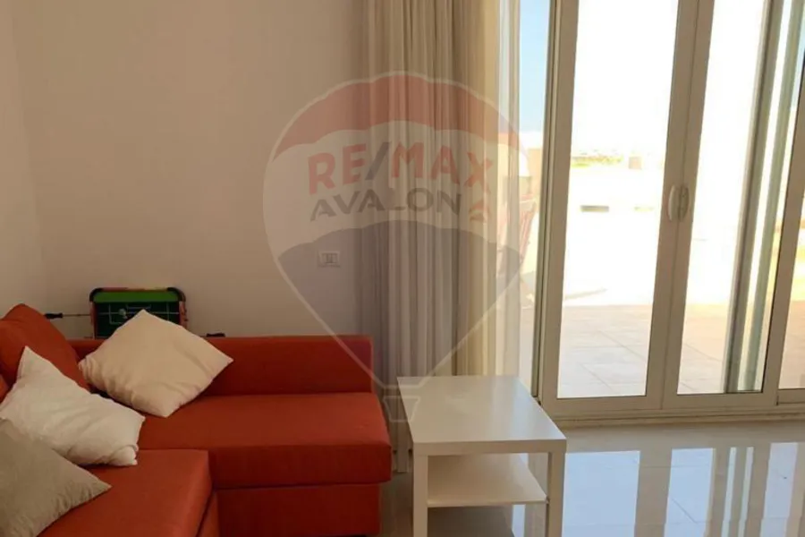 Townhouse for sale (Hacienda Bay) 503 m