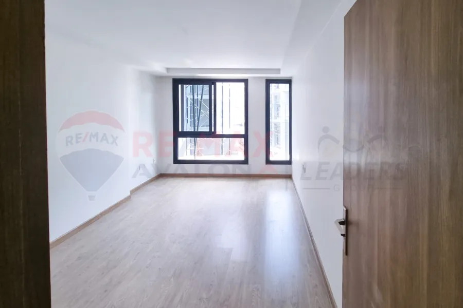 Apartment for sale 168 m Smouha (Skyline)