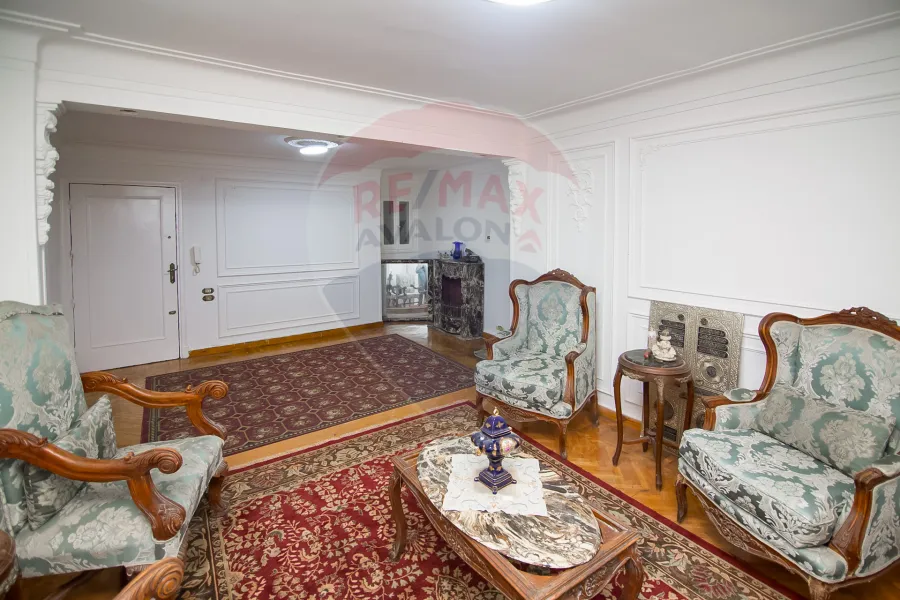 Apartment for sale 170 m Kafr Abdo (Mina Street)