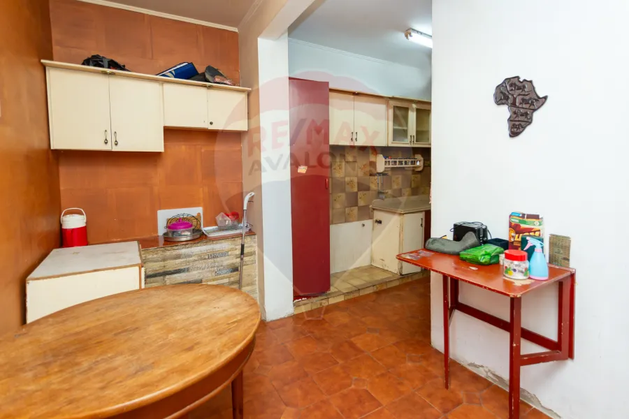 Administrative headquarters for rent 200 m Raml Station (near the sea)