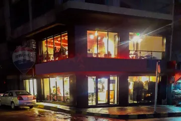 Shop  with investment return for sale 200 m Al-Mandara (directly on the sea) with payment facilities