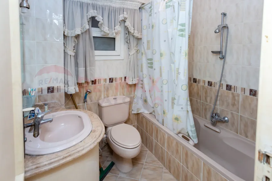 Apartment for sale 175 m Louran (Army Road - Direct Sea)