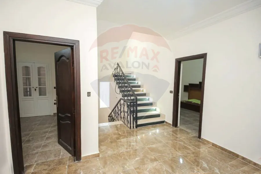 Standalone villa for sale King Mariout (Behind the Hilton Hotel) 470 m