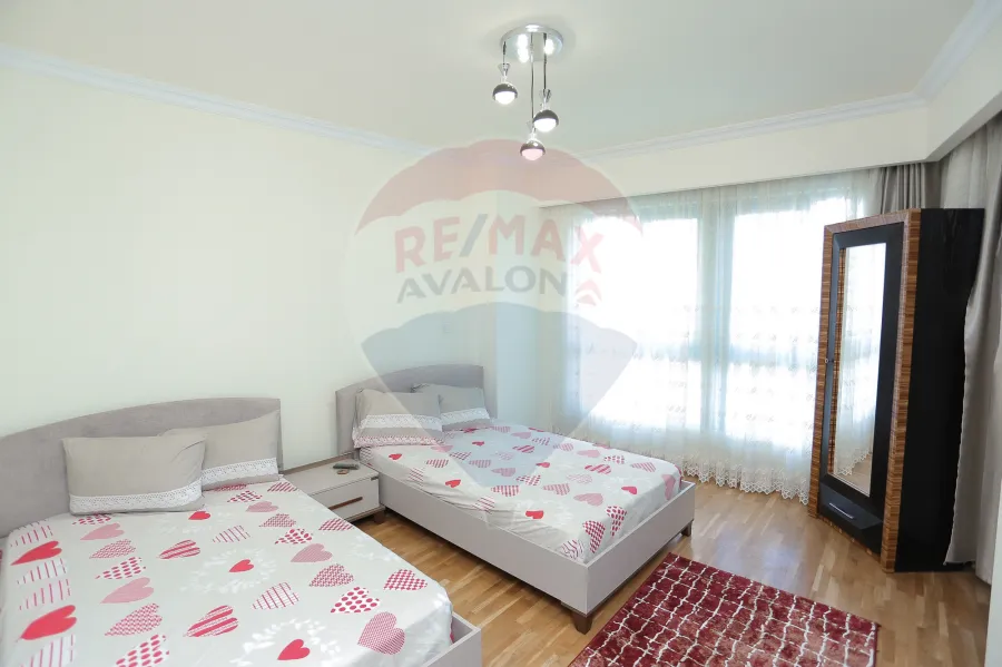 Apartment for rent 295 m San Stefano (Four Season Towers)