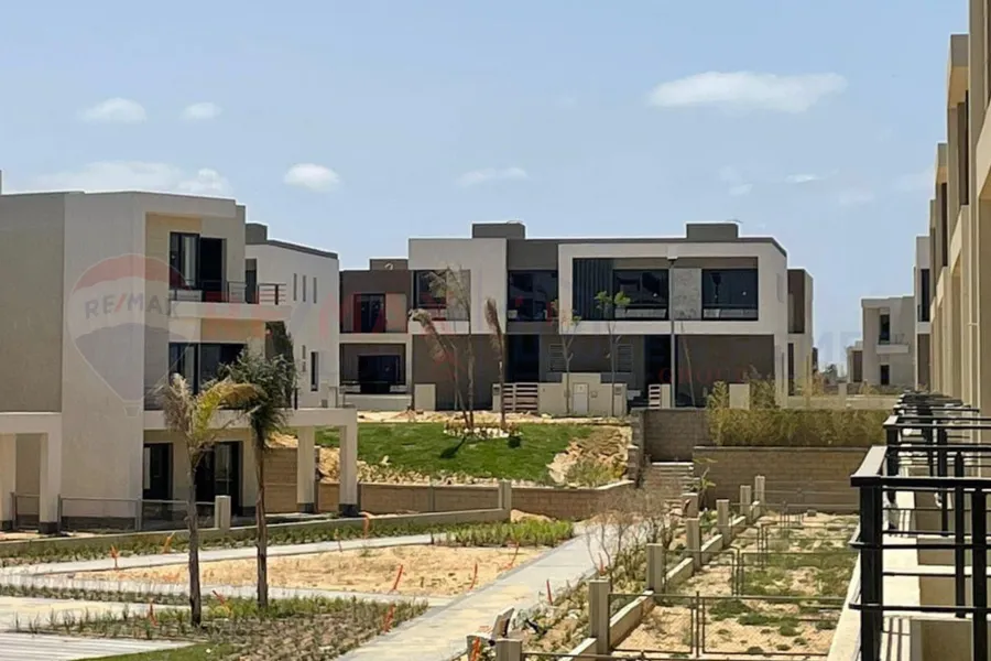 Town middle for sale 212 m Alexandria (Palm Hills)