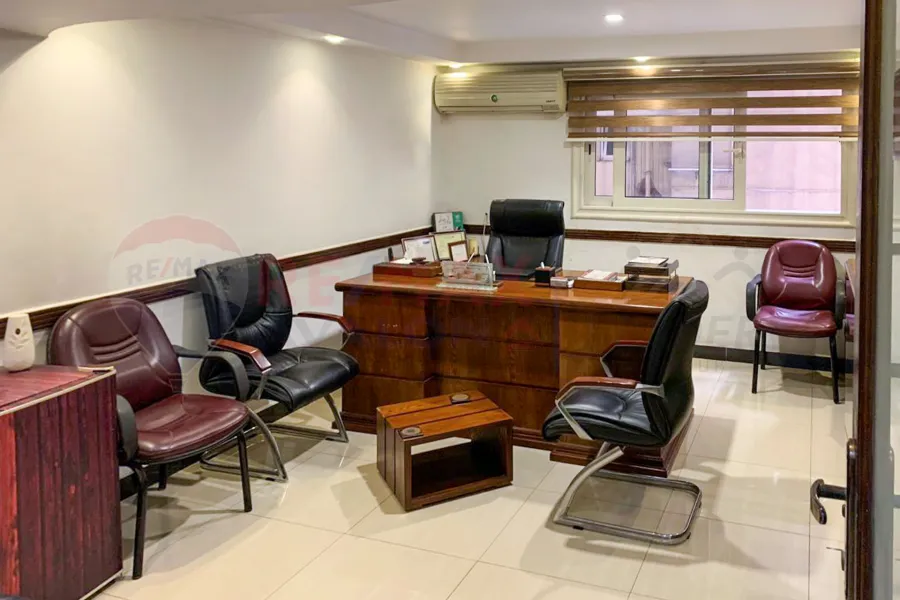 Administrative apartment for sale 50 m Smouha (Fawzy Moaz St.)