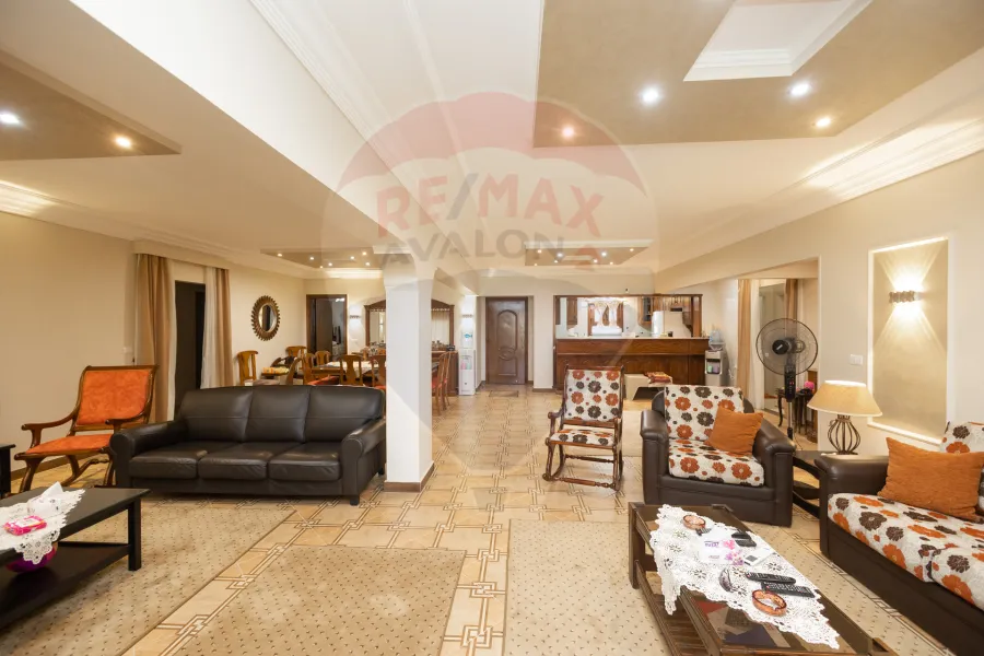 Ground chalet + Garden for Sale north coast (Granada village)