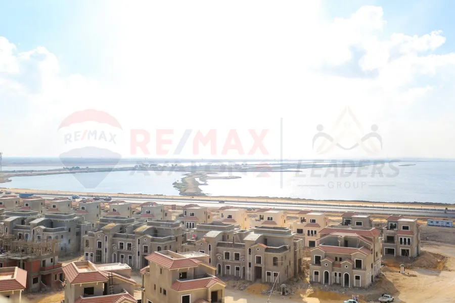 Apartment for sale 177 m (sawari) open view on the lake