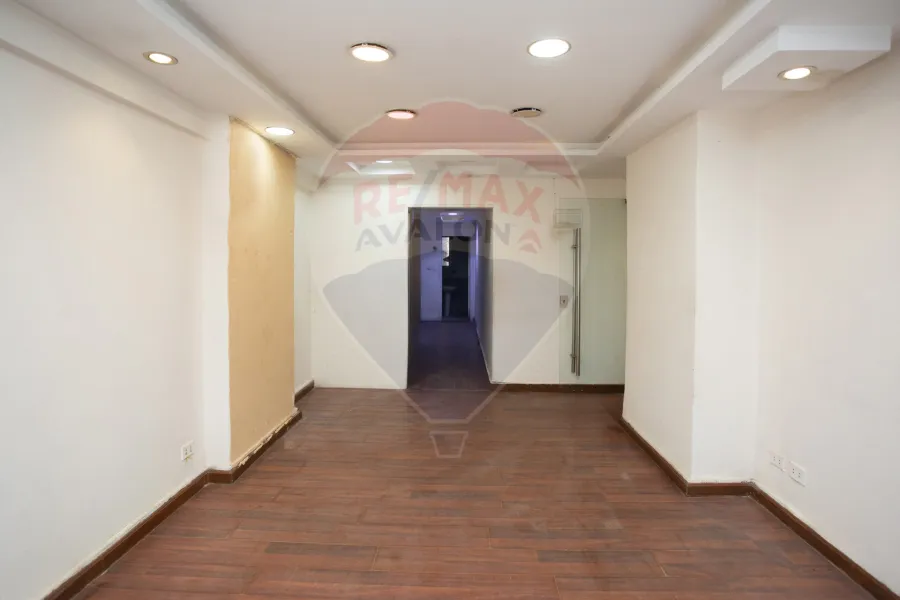 Administrative apartment for rent 70 m Louran (Abu Qir St.) - 20,000 EGP monthly