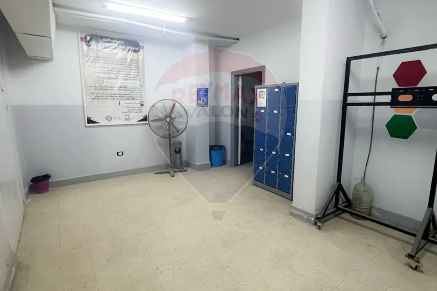 Commercial basement for sale 200 m Al Ibrahimiyah (Abd El-Moneim Sanad St)