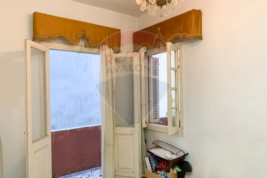 Apartment for sale 150 m Janaklis (Omar Al-Mokhtar st.)