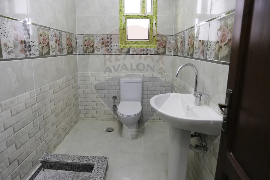 Stand alone ground chalet with garden for sale (Reem El Fala) 105 m