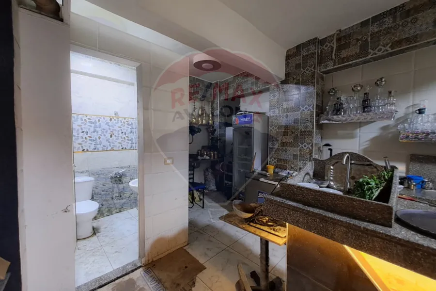 Commercial shop for sale 70 m Sidi Bishr (Khaled Ibn Al Walid St.-Steps from the sea)