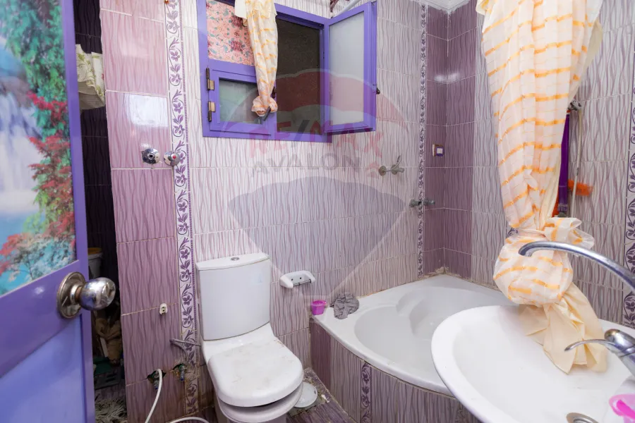 Apartment for sale 180 m Louran (Branched from Omar El-Mokhtar st)