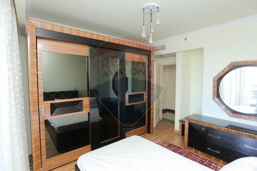 Apartment for rent 295 m San Stefano (Four Season Towers)