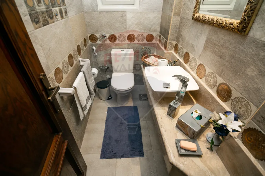 Apartment for sale 260 m Kafr Abdo (Branched from Ismailia st.)