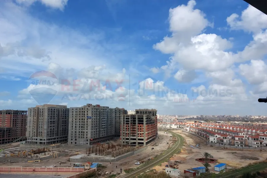 شقة للبيع 204 م سموحة (سكاي لاين - العروبة)